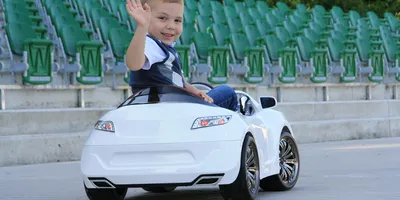 E-Auto-Abo für Fahranfänger: Was ist erlaubt, was kostet es?